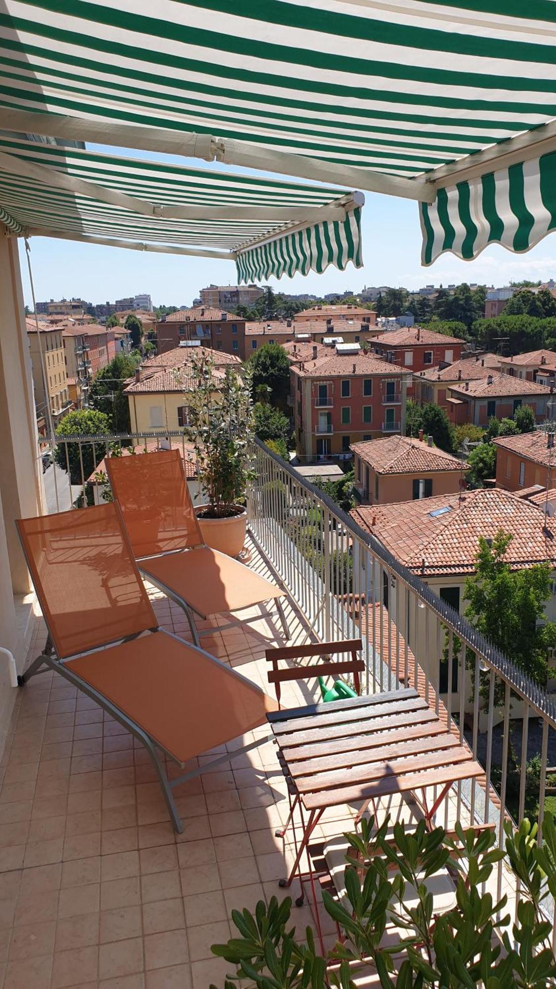 Bellavista Panoramic Terrace Appartamento Con Terrazza Zona Sant Orsola โบโลญญา ภายนอก รูปภาพ